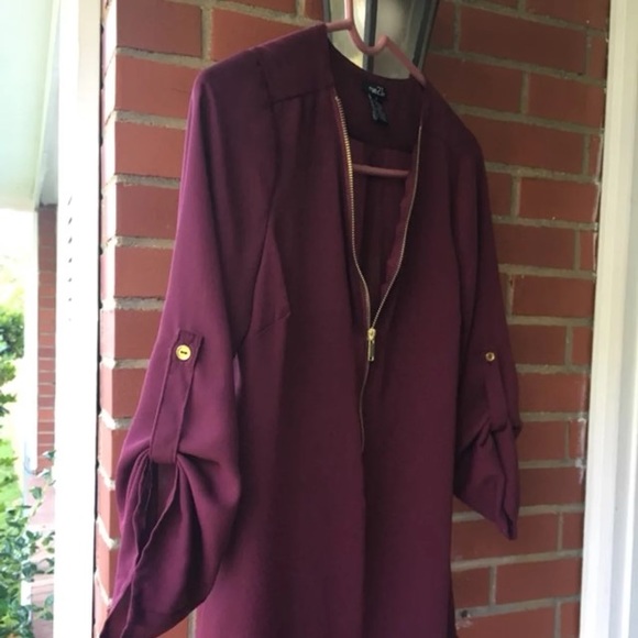 Long sleeve burgandy top - Picture 6 of 6